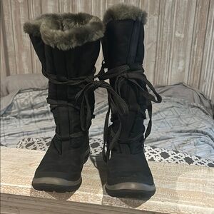 Timberland Black and Gray Winter Rain Boots with Faux Fur Lining